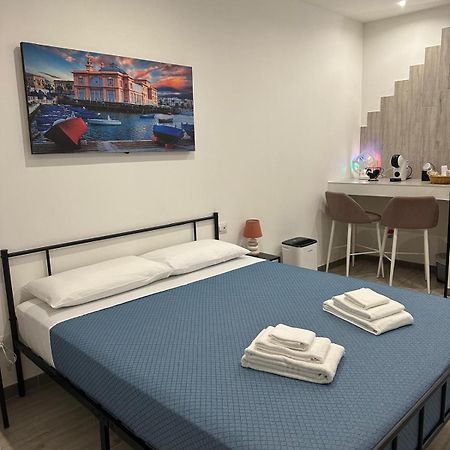 Bari Valona Rooms エクステリア 写真